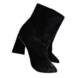 BAR III! BLACK VEGAN SUEDE LEATHER, TRIANGULAR HEEL, POINTY TOE ANKLE BOOTS! 9M